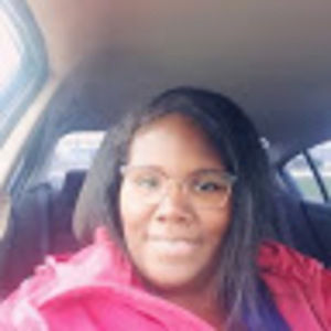 Meet your Posher, Angelita